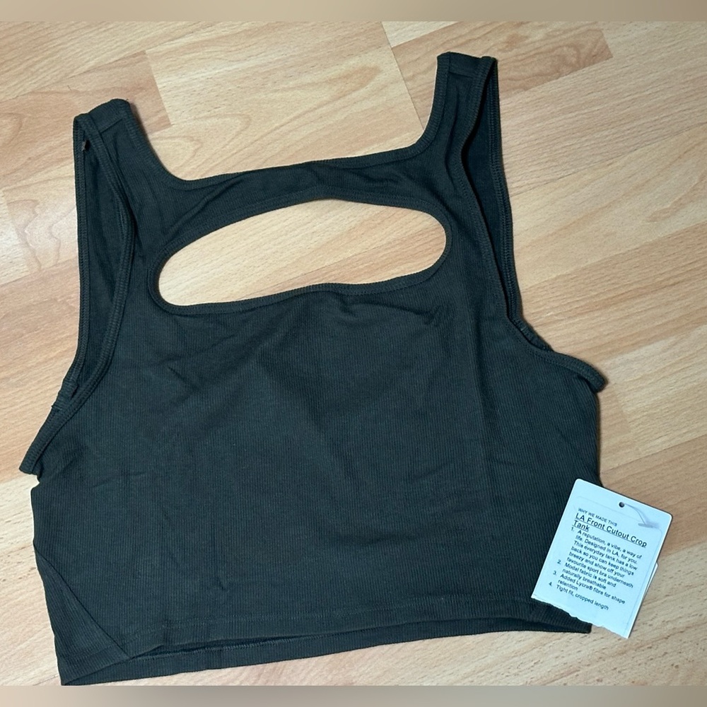 Brand New Lululemon LA Front Cutout Crop Tank in Dark Olive